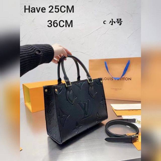 LV
OTG Bag
36Cm 220
25Cm 190
Good Quality Box
Zain131
♥️♥️♥️