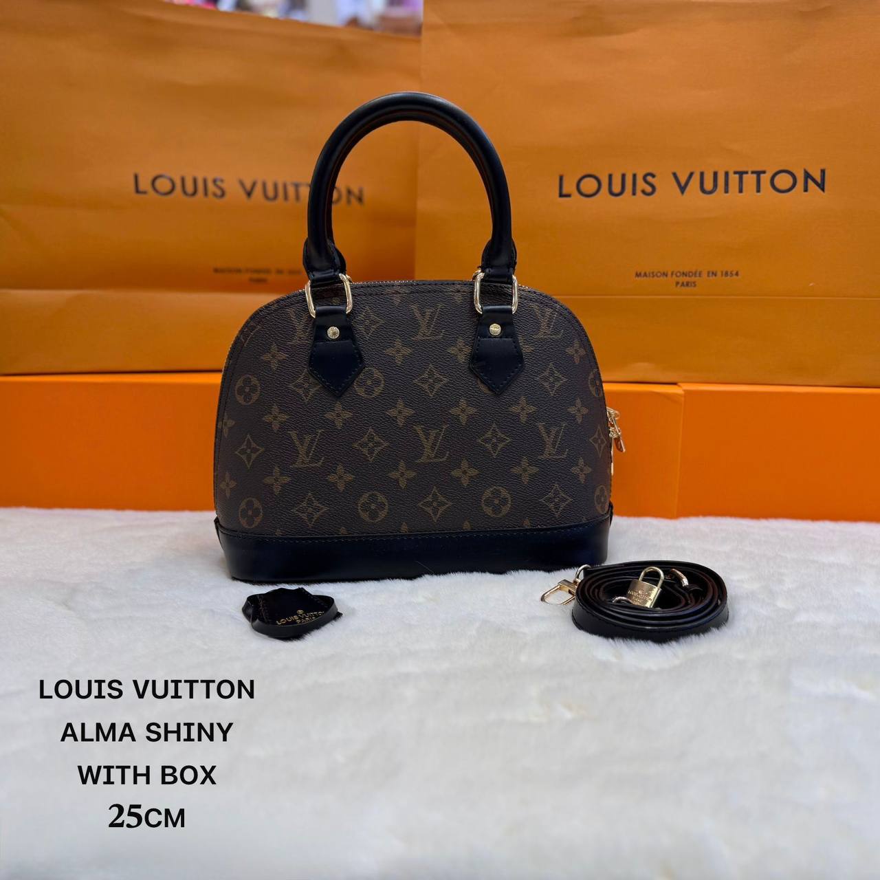 LV
ᴡɪᴛʜ ʟᴏɴɢ sᴛʀᴀᴘ
ᴡɪᴛʜʙᴏx
🎁🎁🎁
ʟᴇᴀᴛʜᴇʀ/ɢᴀᴍᴏsᴀ
sɪᴢᴇ:25ᴄᴍ
110 dhs✅
Zain56
♥️♥️♥️