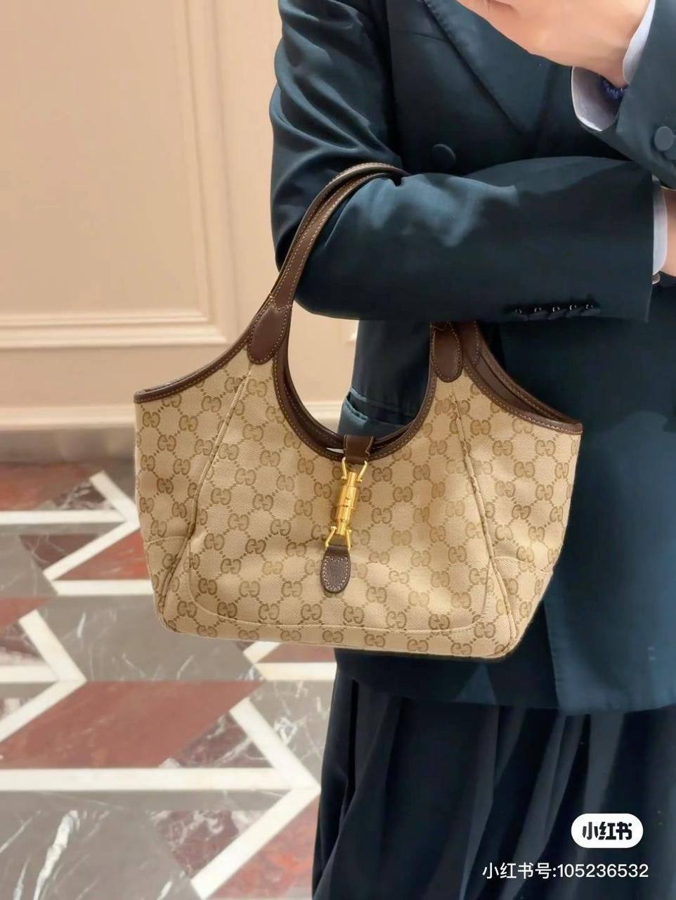 Gucci
Master
Small 260 DHS👑
Big 270 dhs👑
Zain228
♥️♥️♥️