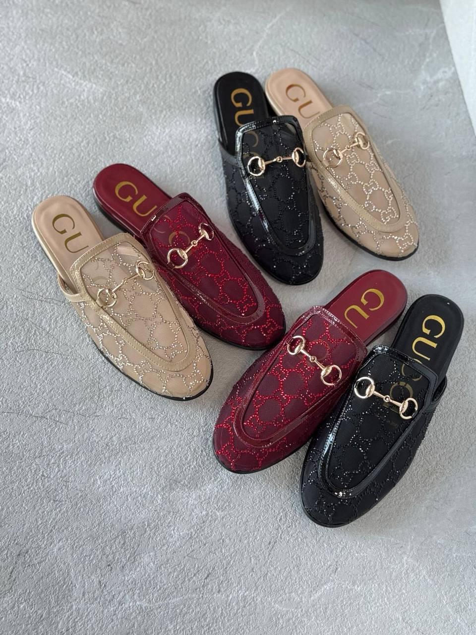 GUCCI
SIZE 36-41
105 dhs🇦🇪🇦🇪
Zain21
♥️♥️♥️