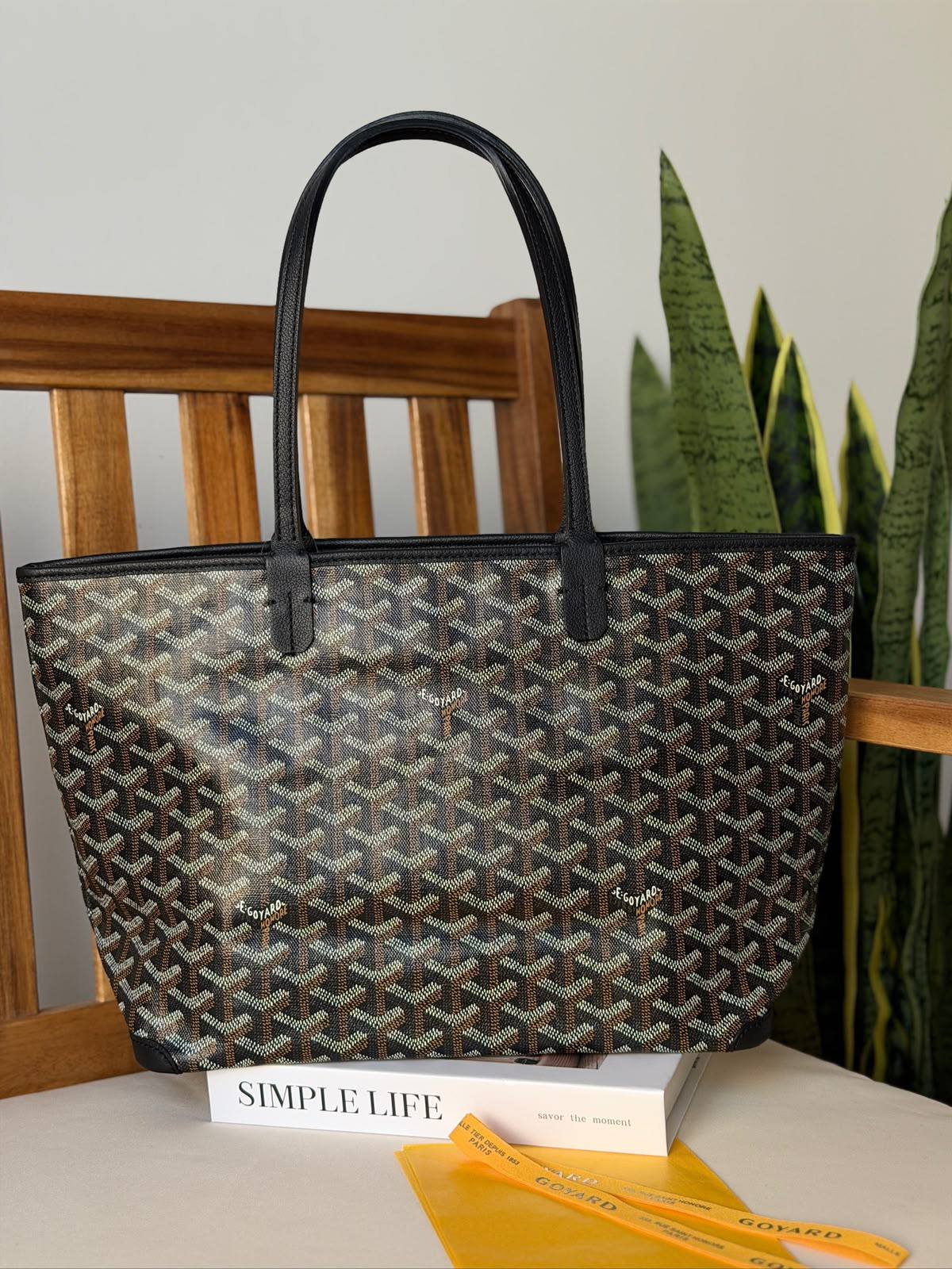 GOYARD 💫
Super Master Quality ⚡️
With zipper
Size PM 📏
For Price 👇 WhatsApp✅
0568585901
0507557372
0552275751 Owner Zain 👌
Zain321
♥️♥️♥️