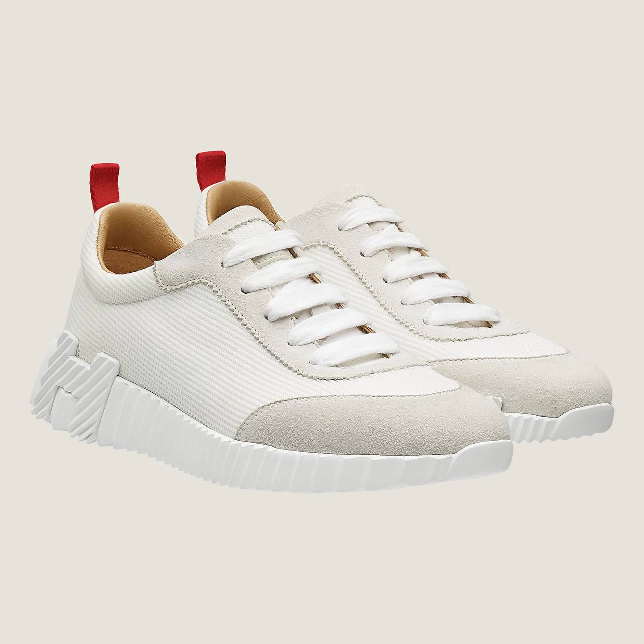 Hermes Bouncing Sneakers 🤍
40 to 45 AVAILABLE
345 dhs✅
Zain242
♥️♥️♥️