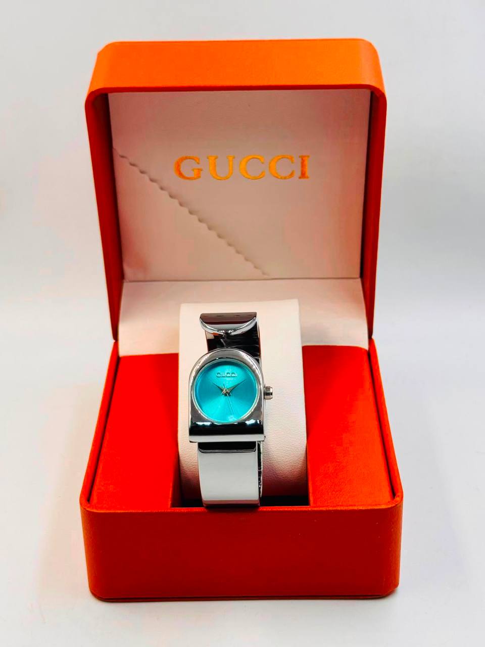 Gucci ladies
60 dhs🇦🇪🇦🇪
Zain08
♥️♥️♥️