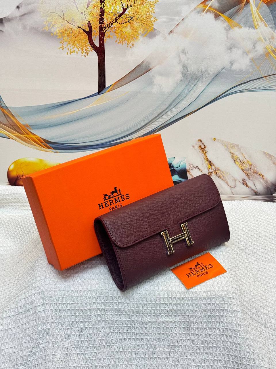Hermes
Best quality
with box’s 🎁
90 dhs✅
size 20Cm
Zain290
♥️♥️♥️