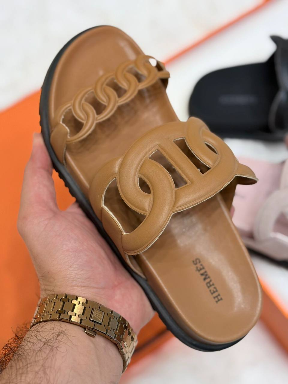 HERME’S
💎 _*SUPER MASTER*_ 💎
Size 37 To 41
350 dhs✅
Zain292
♥️♥️♥️