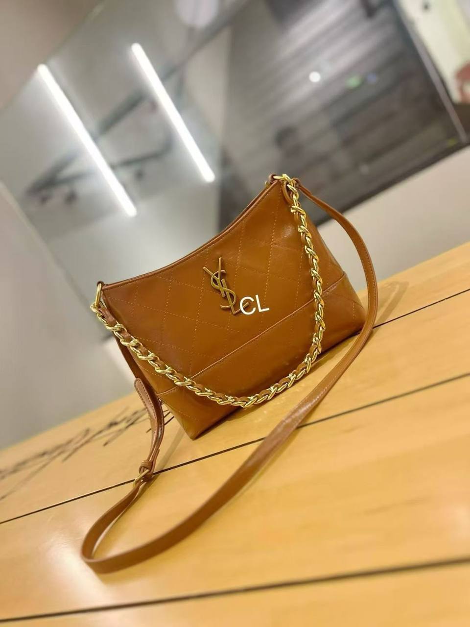 YSL
105 dhs❤️
Zain143
♥️♥️♥️