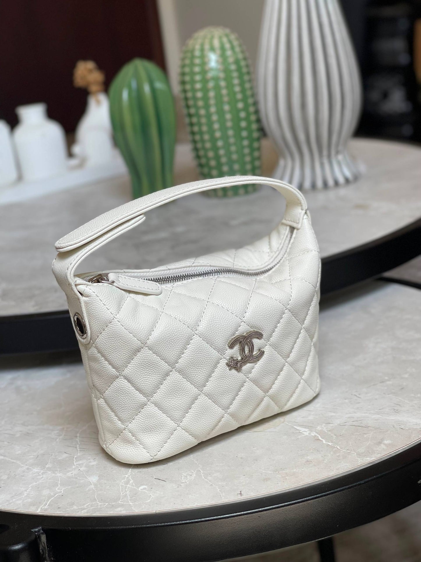 CHANEL
Available original box 📦
With full packing 🎀🎀
Super high quality 💥💥
For Price 👇 WhatsApp✅
0568585901
0507557372
0552275751 Owner Zain 👌
Zain283
♥️♥️♥️