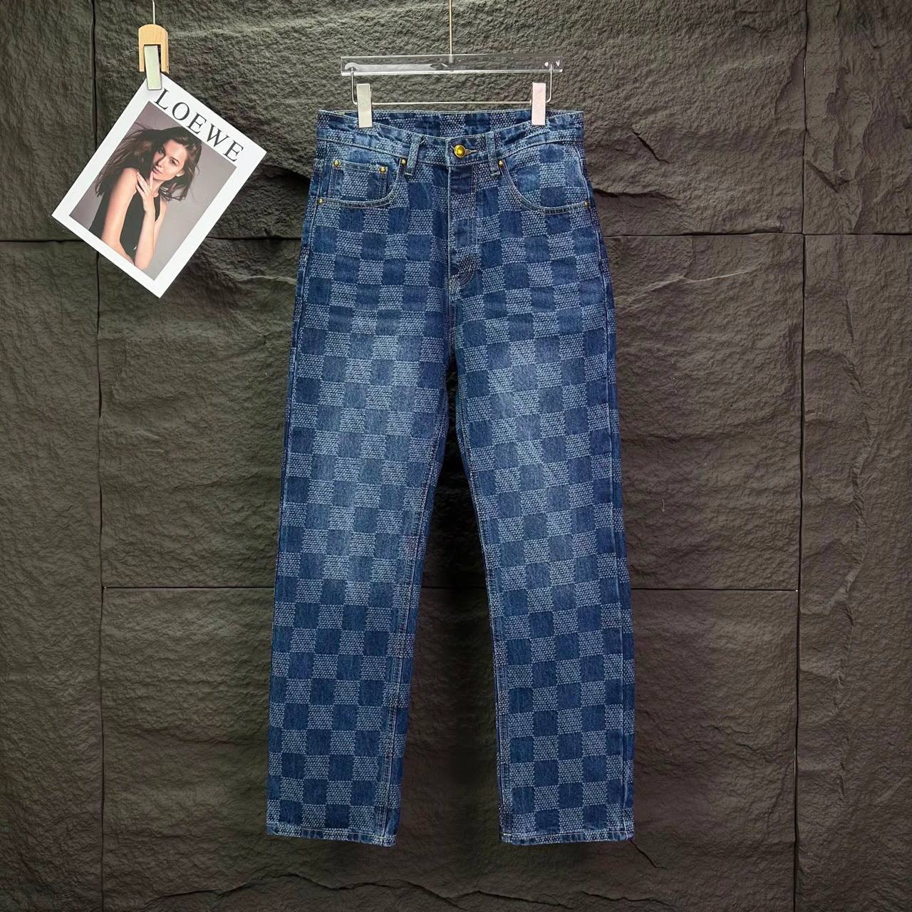 LV
*Super Master quality*
*Sizes:30 32 34 36*
350 dhs🇦🇪🇦🇪
Zain330
♥️♥️♥️