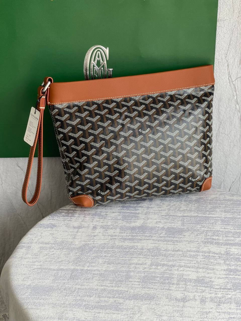 GOYARD
*Pouch*
*Master Quality*
450 dhs✅
Zain179
♥️♥️♥️