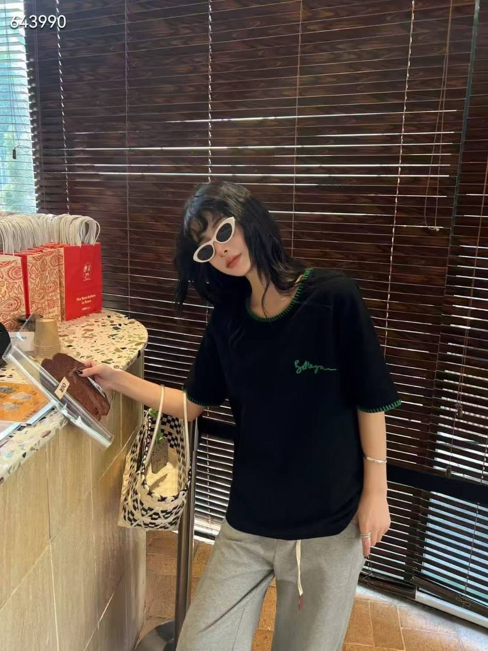 T Shirt
Available new collection 😍😍😍
190 dhs🌺
Zain262
♥️♥️♥️