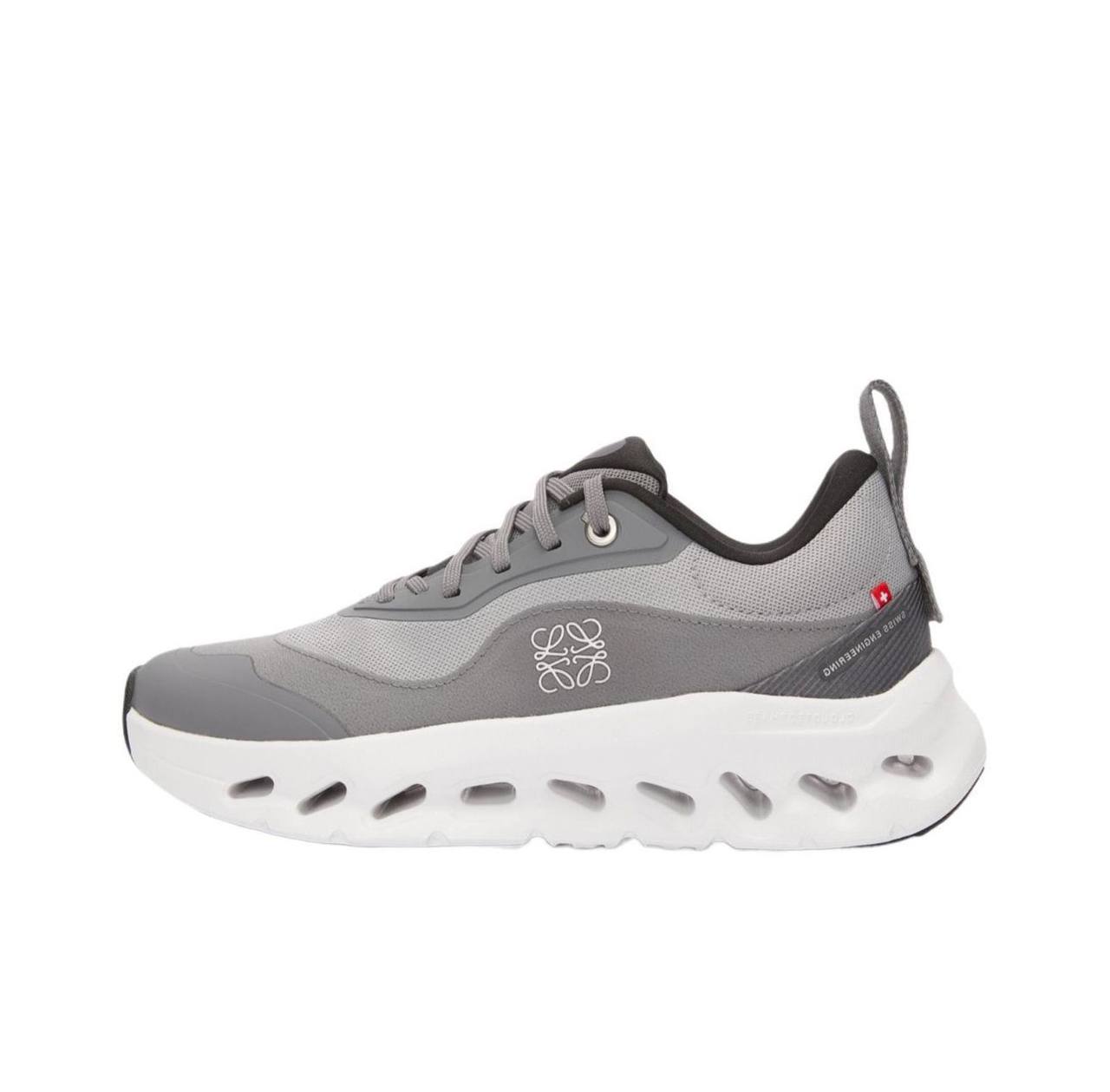 LOEWE + ON Cloudtilt 2.0 Grey
40-45 AVAILABLE 🤩
210 dhs❣️
Zain242
♥️♥️♥️