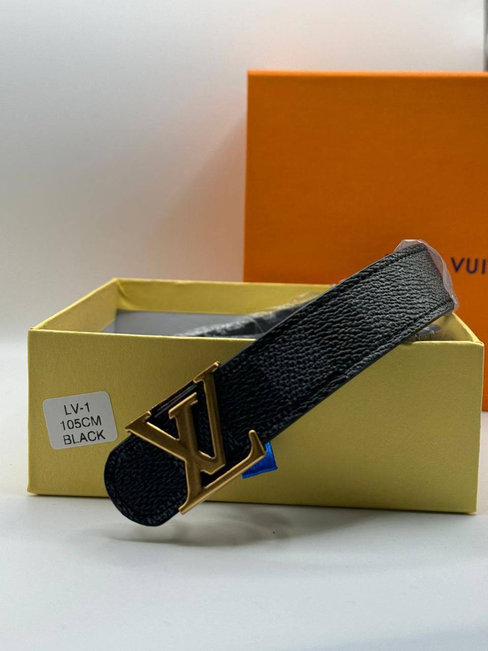 Ladies belt
With box
🎁🎁🎁
40 dhs🪙🌨️
Zain93
♥️♥️♥️