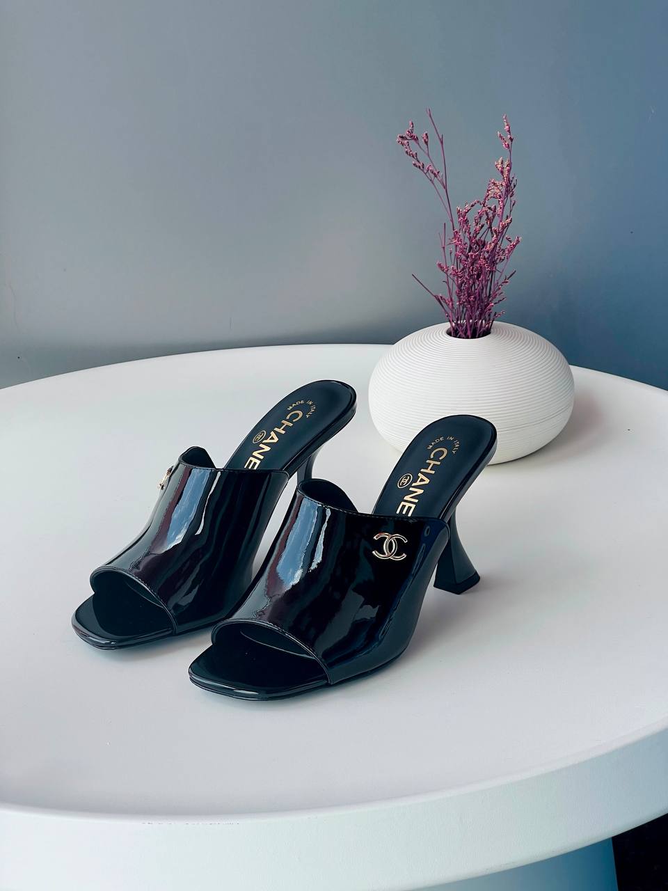 LORO PIANA ✨⭐️
Size 36-41
_Super master high quality_🪡
450 dhs💛
Zain176
♥️♥️♥️