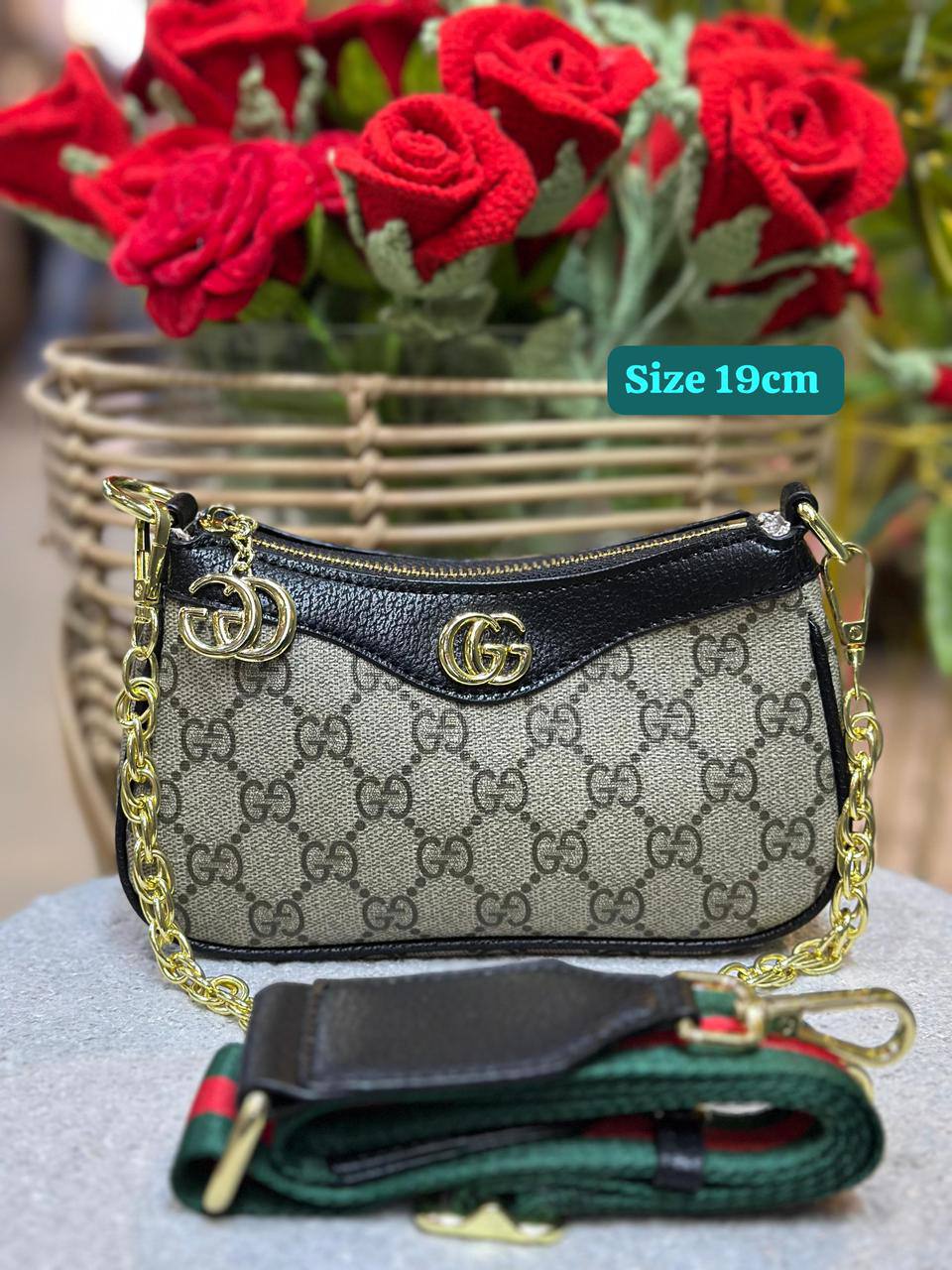 Gucci
Best quality
With box’s
🎁🎁🎁
90 dhs🌺
size 19cm
Zain158
♥️♥️♥️