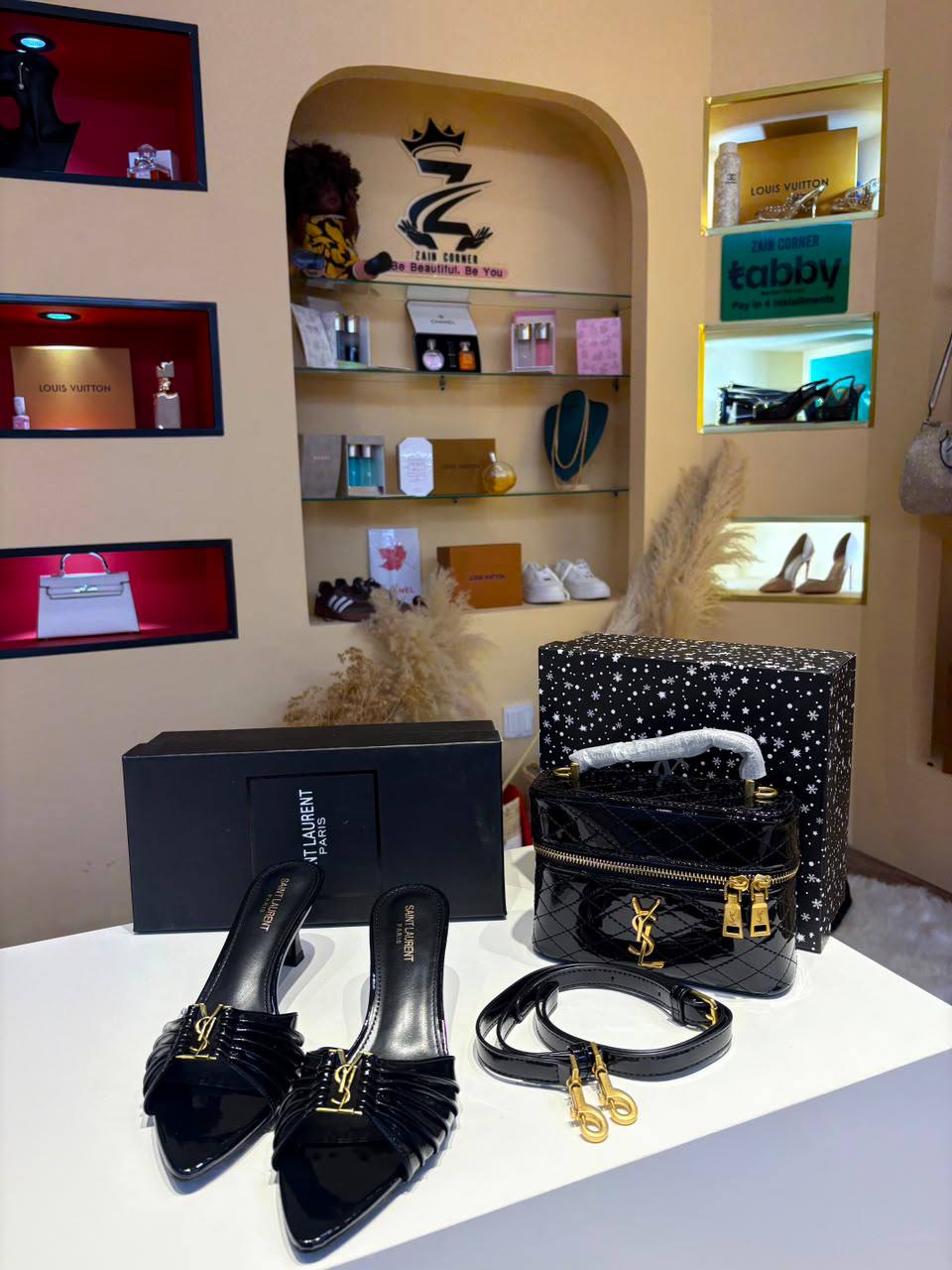 YSL Set
190 dhs🇦🇪🇦🇪
Zain175
♥️♥️♥️