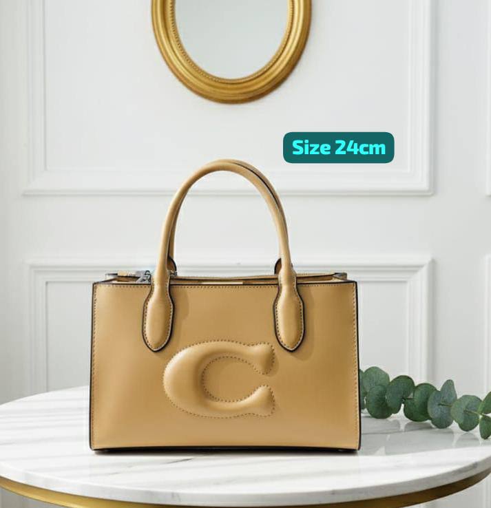 Coach
Good quality
with box
🎁🎁🎁
80 dhs❤️
Zain186
♥️♥️♥️