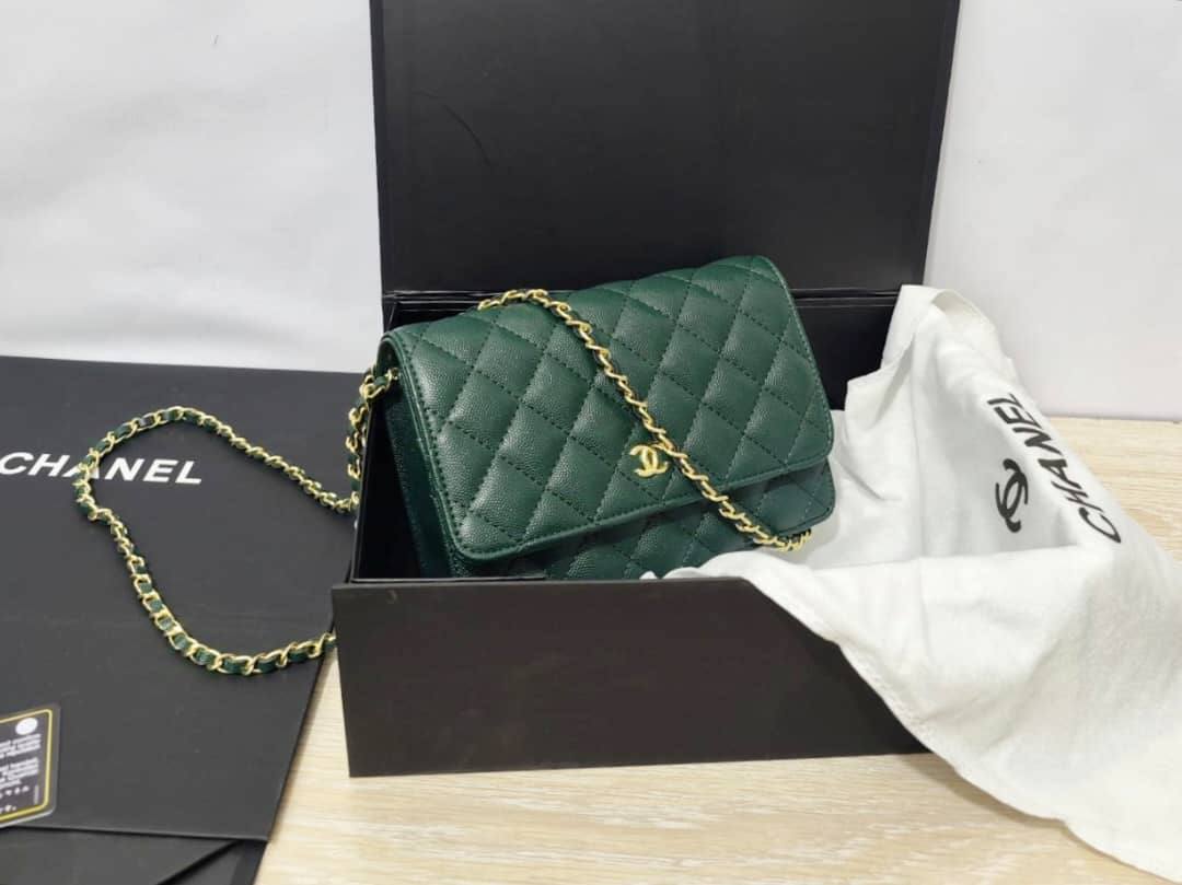 Chanel
80 dhs🪙💕
high quality
with box
🎁🎁🎁
23cm
Zain26
♥️♥️♥️