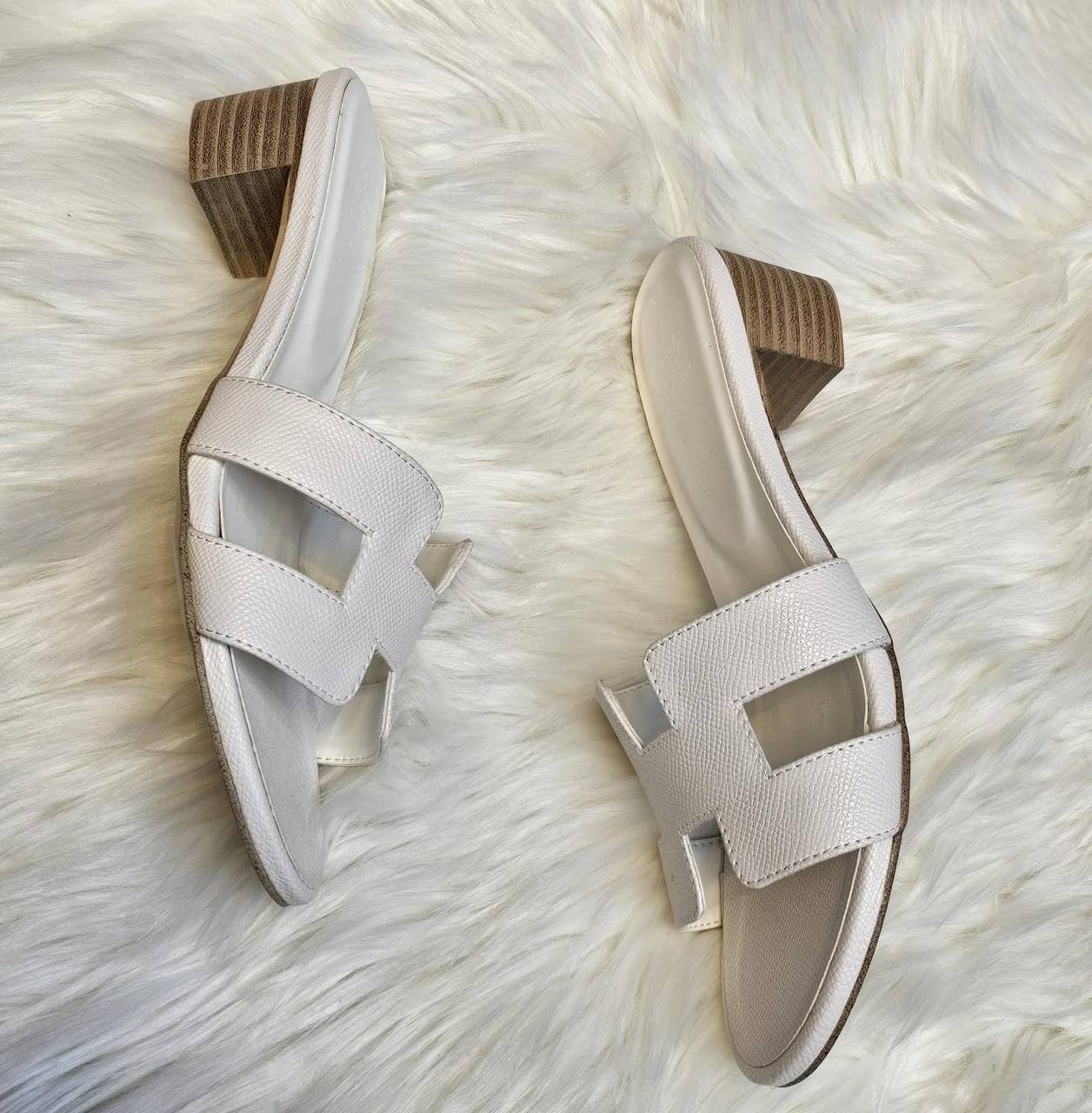 HERMES
☘️ *SIZE 36 to 41 ☘️
180 dhs✅
Zain224
♥️♥️♥️