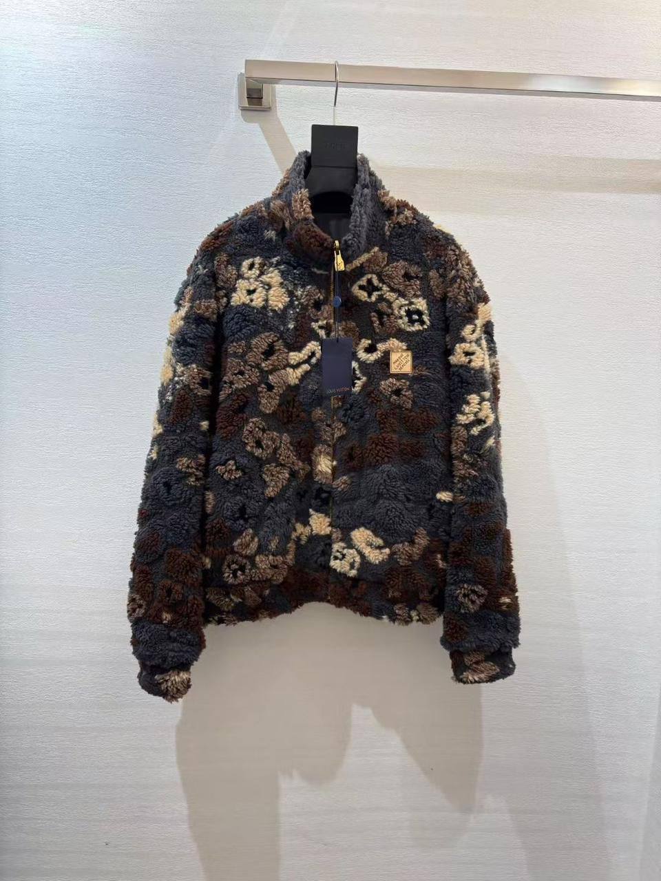 New collection ❤️🔥❤️🔥❤️🔥
Size S to L
price 380 dhs
Zain262
♥️♥️♥️