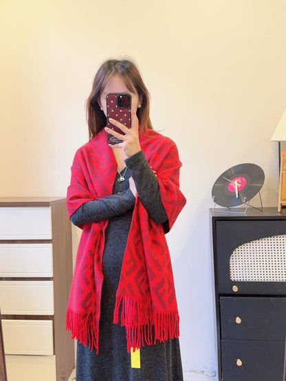 Scarf
180*68cm
45 dhs🇦🇪

Zain17
♥️♥️♥️