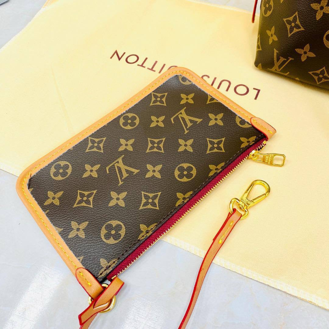 LV
36*25*12cm

With box
🎁🎁🎁

80 dhs🇦🇪

Zain57
♥️♥️♥️
