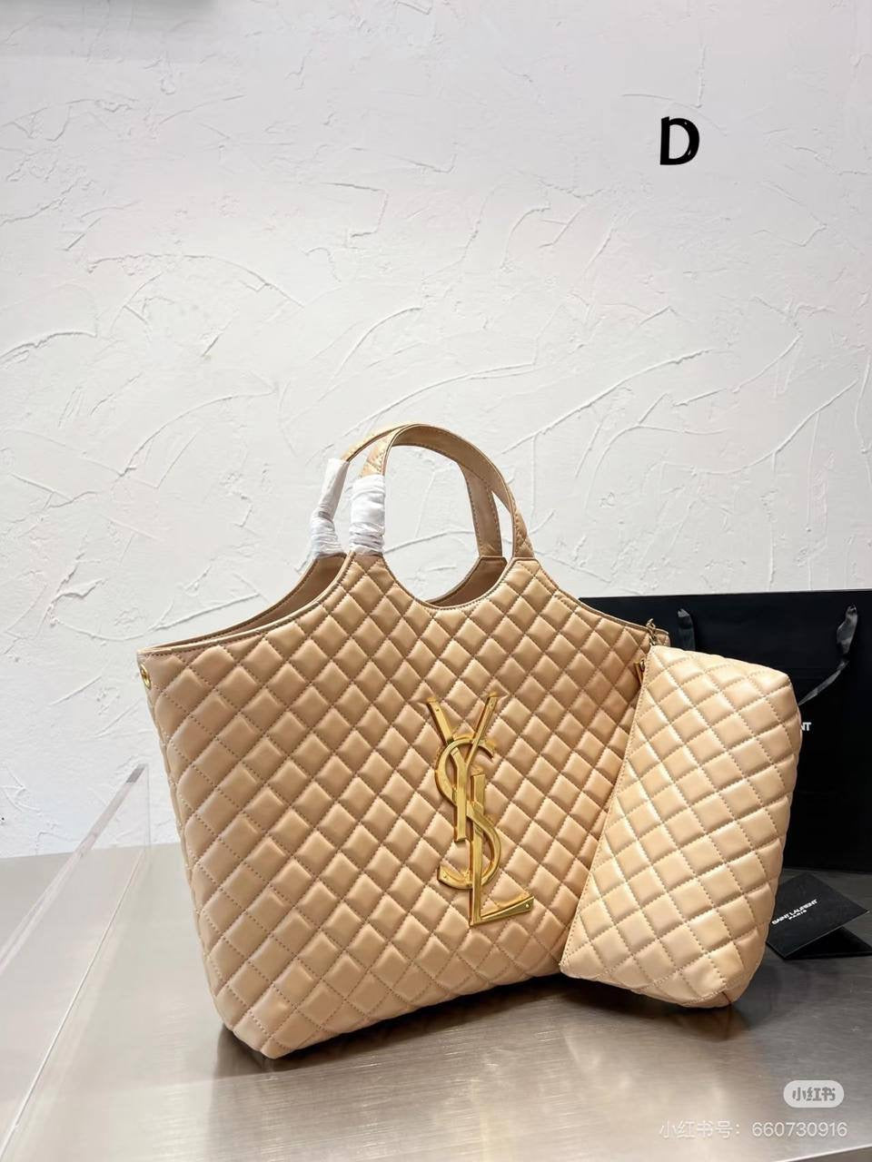 YSL
GOOD QUALITY 
SIZE:41CM   
90 dhs🪙

Zain04
♥️♥️♥️