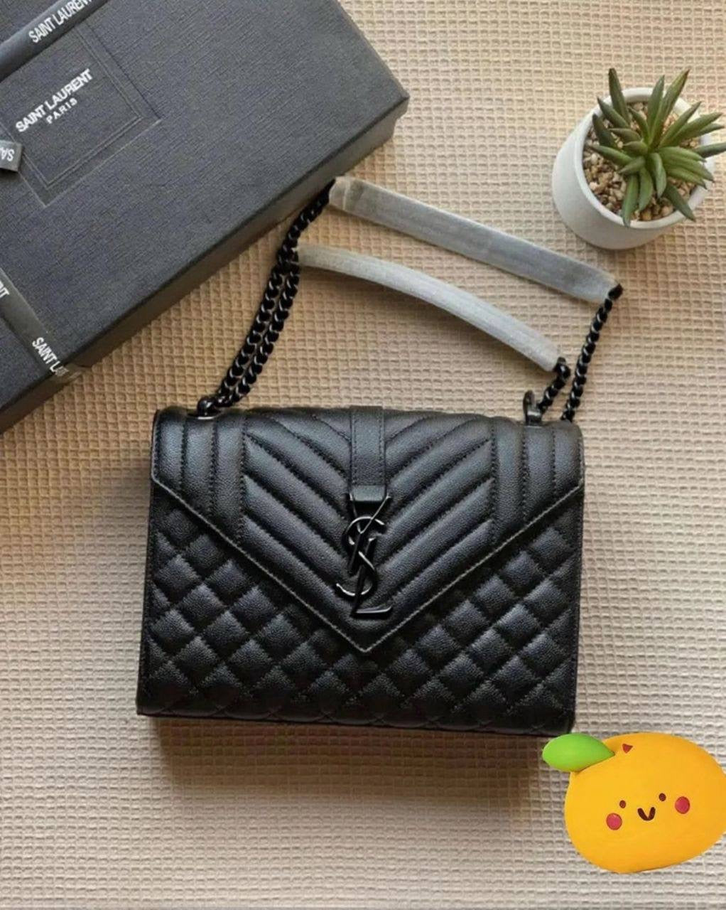 YSL

95 dhs🇦🇪

Good quality 
with box
🎁🎁🎁

Zain35
♥️♥️♥️