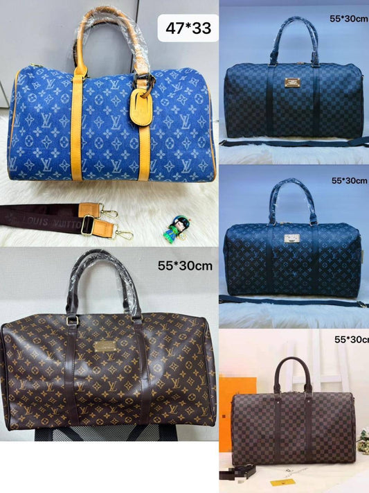 LV Travel Bag
Good quality
Size : 55 * 30 cm
           47 * 33 cm
75 dhs🪙💕

Zain115
♥️♥️♥️