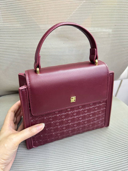 CH
23cm
105 dhs🇦🇪

withbox 🎁 

Zain16
♥️♥️♥️