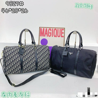 Dior & PRADA
TRAVELLING  BAG
sɪᴢᴇ : 46 cm

75 dhs🇦🇪

Zain31
♥️♥️♥️