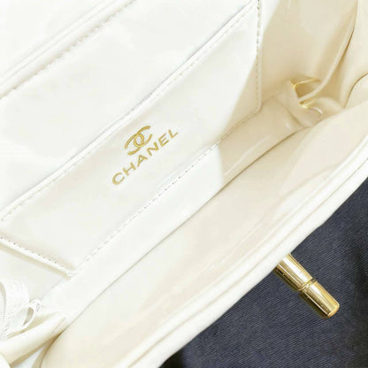 CHANEL 
GOOD QUALITY 
90 dhs🪙💕

Zain39
♥️♥️♥️