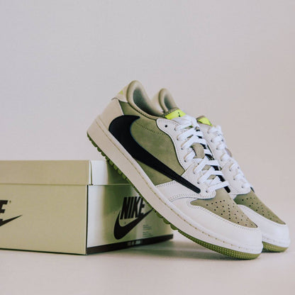 Jordan x Travis Scott Air Jordan 1 Low Golf ⛳️ 
36-45 AVAILABLE 
210 dhs🇦🇪

Zain242
♥️♥️♥️