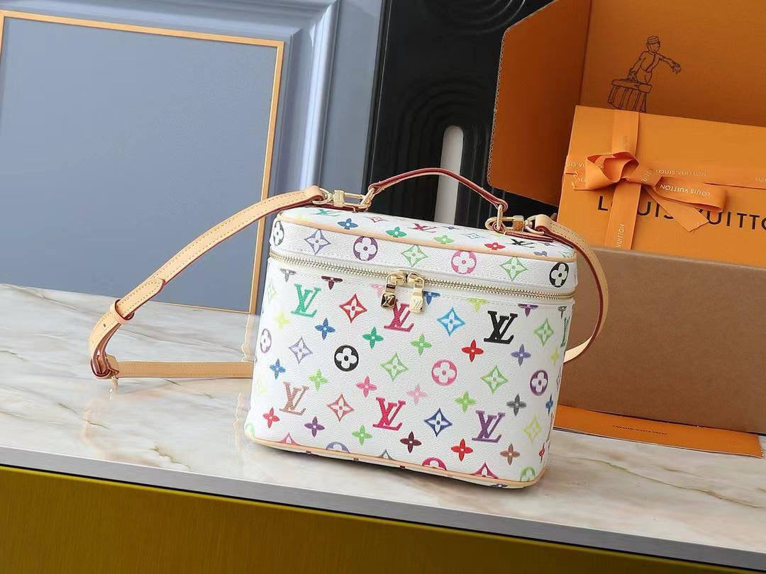 LV Master
24CM 270 dhs🇦🇪
20CM 250 dhs🇦🇪
14CM 220 dhs🇦🇪

Zain131
♥️♥️♥️