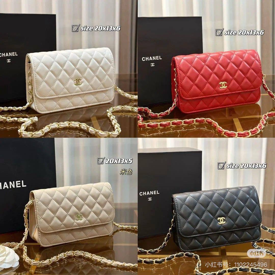 Chanel

21*14*7cm

60 dhs🇦🇪

Zain17
♥️♥️♥️