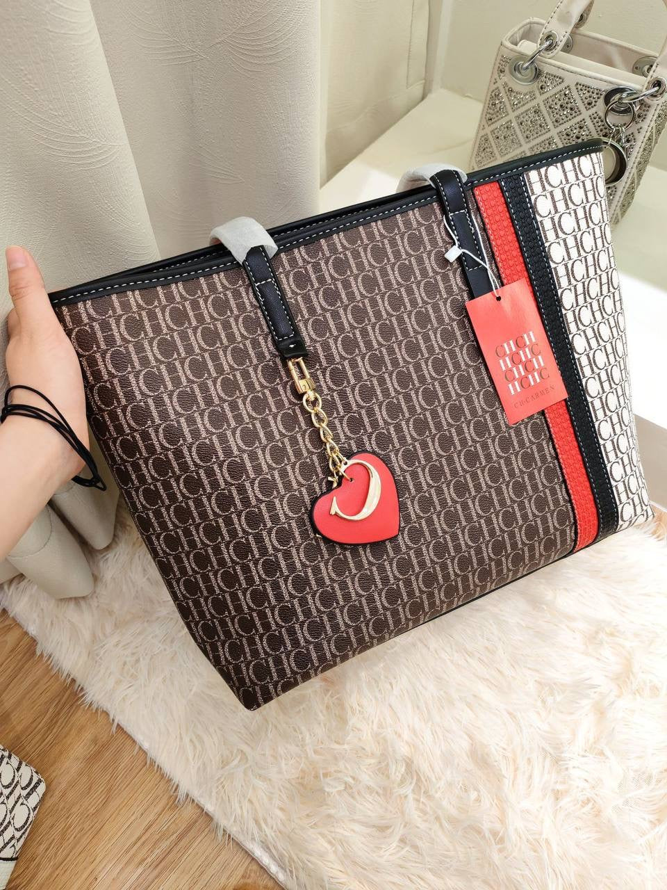 CH
85 dhs🇦🇪

Zain137
Zain93
♥️♥️♥️