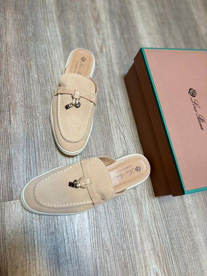 Ladies open loropiana 
Size:36 to 42
130 dhs🪙

Zain241
♥️♥️♥️