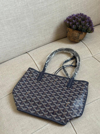 GOYARD✨
SUPER MASTER AAA✅
Same Orginal 👌
For Price 👇 WTSP Text Zain 0568585901

ZainShop
♥️♥️♥️