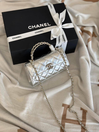 Chanel Master ++++
For Price 👇 WTSP Text Zain 0568585901

Zain258
♥️♥️♥️