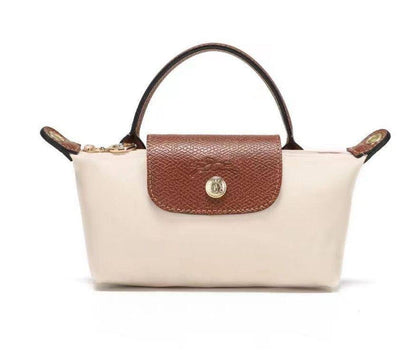 LongChamp Mini

High  Quality 

Size：19  * 11 cm
50 dhs🪙

Zain115
♥️♥️♥️