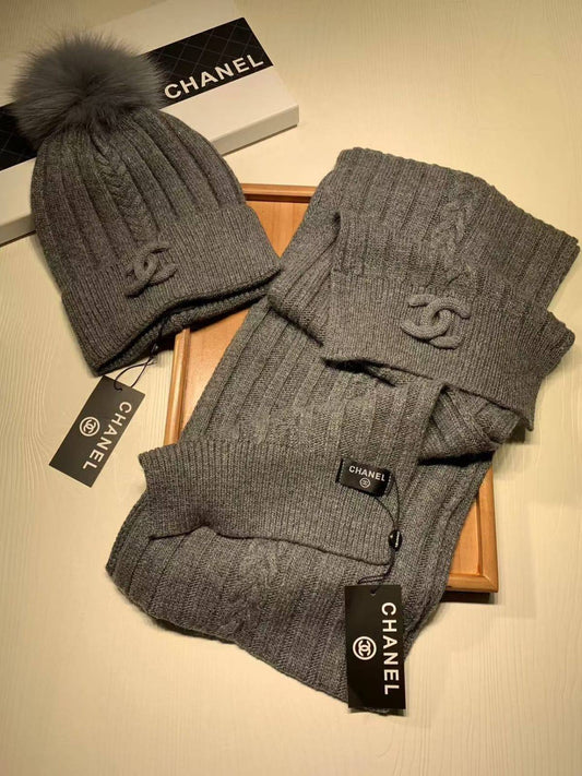 NEW COLLECTION👌🏻
CHANEL SET❤‍🔥
 MASTER Quality👑With Original Packaging👌🏻
350 dhs✅✅

Zain329
♥️♥️♥️