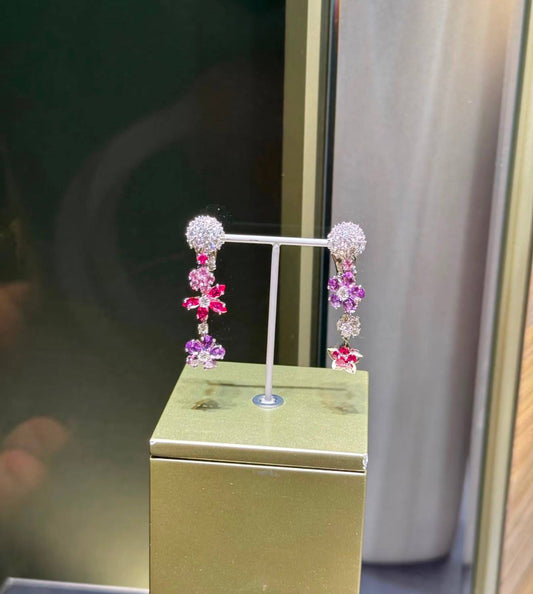 Van Cleef & Arpels🔥

 Necklace 💥
 Earring 🦋 
Bracelet 🐦‍🔥 
Ring 💍 
available size 👇 6,7,8,9 Master quality 💯

 With normal boxes 🗃️ 
320 dhs🇦🇪🇦🇪

 With master box 🗃️
370 dhs🇦🇪🇦🇪
Zain216
♥️♥️♥️