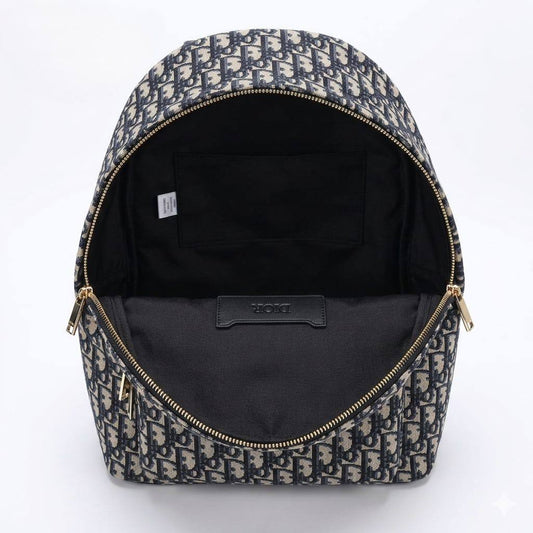 🎒🎒 DIOR BAGPACK 🎒🎒
ᴄᴀɴᴠᴀs ᴍᴀᴛᴇʀɪᴀʟ
ɢᴏʟᴅ ʜᴀʀᴅᴡᴀʀᴇ
ʟᴀʀɢᴇ sɪᴢᴇ : 32 cm

90 dhs🇦🇪🇦🇪

ɢᴏᴏᴅ ǫᴜᴀʟɪᴛʏ ᴍᴀᴛᴇʀɪᴀʟ

Zain31
♥️♥️♥️