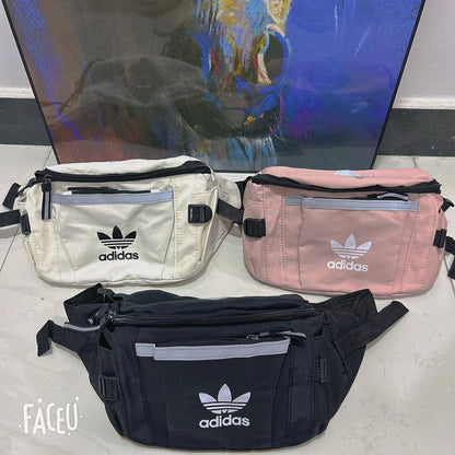 Adidas
32*15*9cm
40 dhs🇦🇪

Zain17
♥️♥️♥️