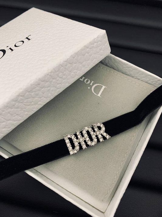 Necklace Dior 
55 dhs🇦🇪

Zain89
♥️♥️♥️