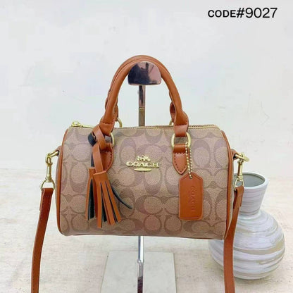 Coach ʀᴏᴡᴀɴ sᴀᴛᴄʜᴇʟ
ᴛᴏᴘ ʜᴀɴᴅʟᴇ ᴄʀᴏssʙᴀɢ
ᴡɪᴛʜ ᴛᴀssᴇʟ ᴄʜᴀɪɴ
ɪᴛ ʜᴀs ʟᴏɴɢ ʙᴇʟᴛ sᴛʀᴀᴘ
sɪᴢᴇ: 23 cm

70 dhs🇦🇪

Zain31
♥️♥️♥️