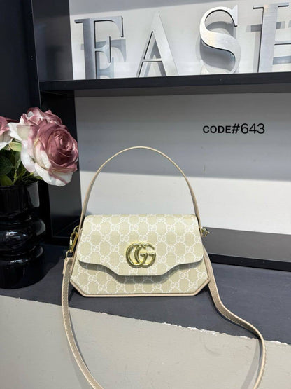 Gucci ʜᴀɴᴅ ʙᴀɢ
ᴡɪᴛʜ ʟᴏɴɢ ʙᴇʟᴛ sᴛʀᴀᴘ
sɪᴢᴇ : 23 cm

70 dhs🇦🇪

Zain31
♥️♥️♥️