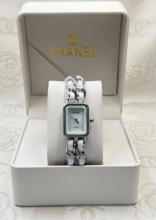 Chanel ladies available

60 dhs🇦🇪🇦🇪

Zain08
♥️♥️♥️