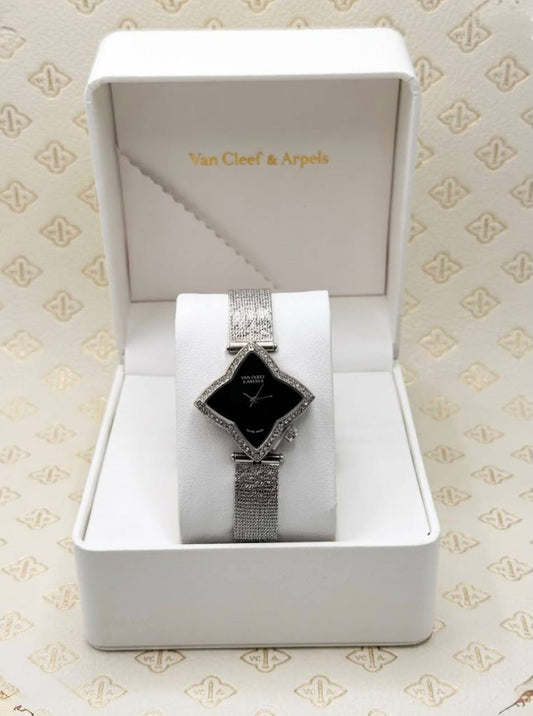 Vancleef
 ladies Available 
55 dhs🇦🇪🇦🇪

Zain08
♥️♥️♥️