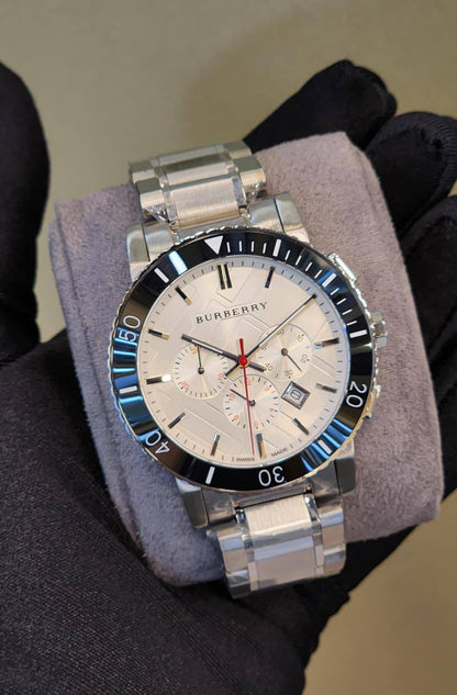 Burberry 
watch for men 
good quality 
270 dhs🇦🇪

Zain59
♥️♥️♥️