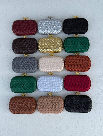 New Collection✨✨✨
BOTTEGA VENETA

20cm
340 dhs🇦🇪

Top quality 

With box
🎁🎁🎁

Zain167
♥️♥️♥️